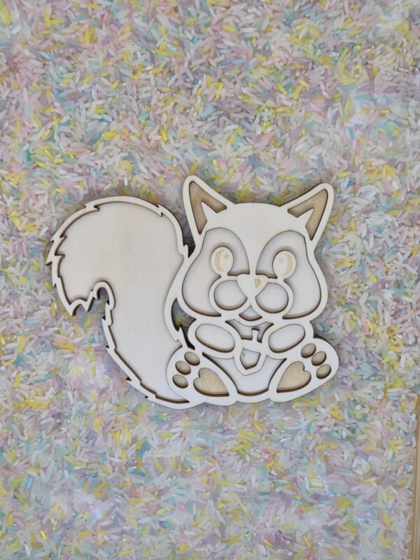 Vultray eekhoorn met speelrijst Vultray eekhoorn met speelrijst