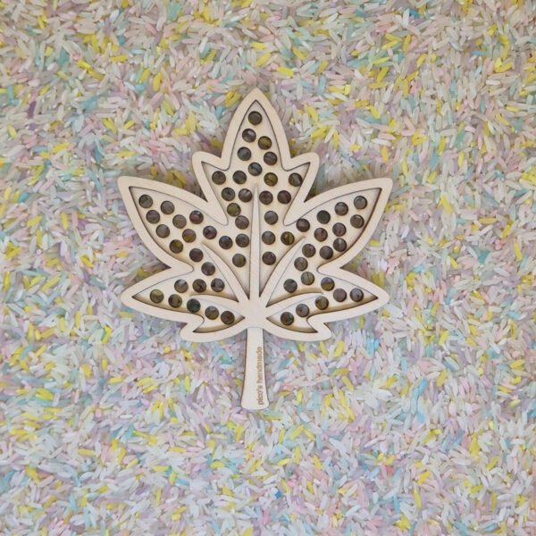 Zeefje blad op speelrijst