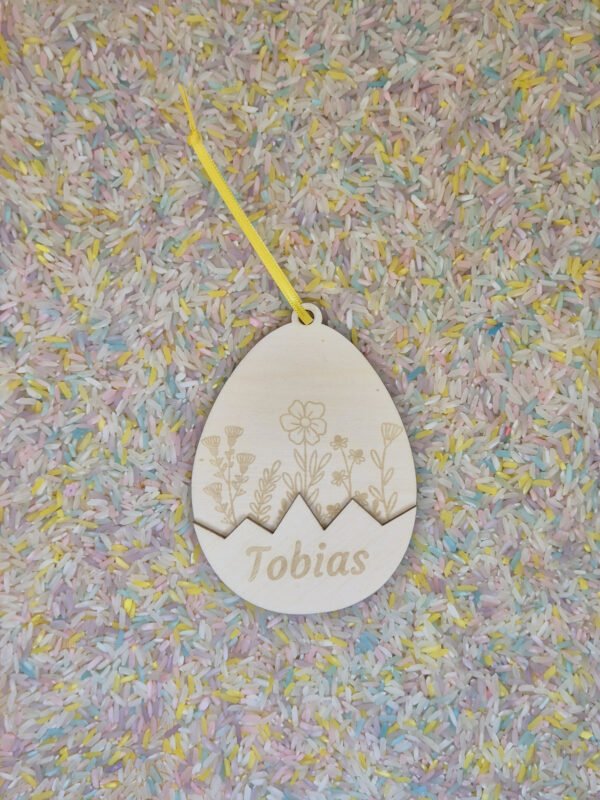 Gepersonaliseerde houten paashanger paasei met naam – handgemaakt paasornament Gepersonaliseerde paashanger paasei van hout met gegraveerde naam gemaakt van populieren multiplex voor paasdecoratie