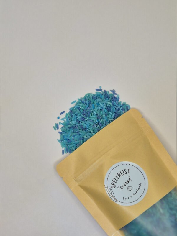 speelrijst oceaan uit zak