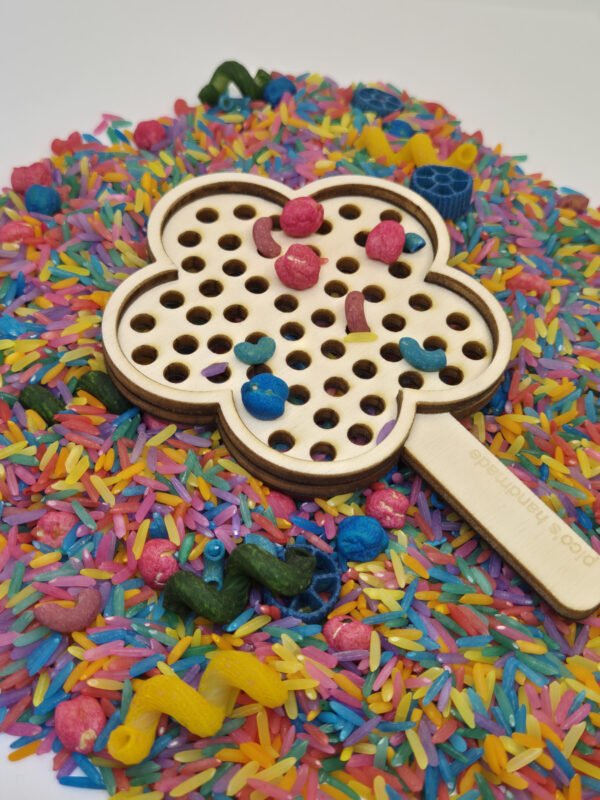 zeefje bloem in rijst zeefje bloem in rijst