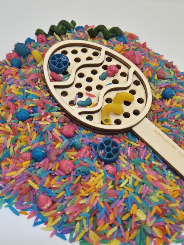 zeefje paasei in rijst zeefje paasei in rijst