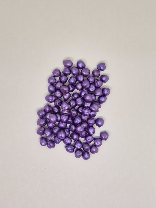 Losse paarse sensorische kikkererwten voor sensorische speelbak