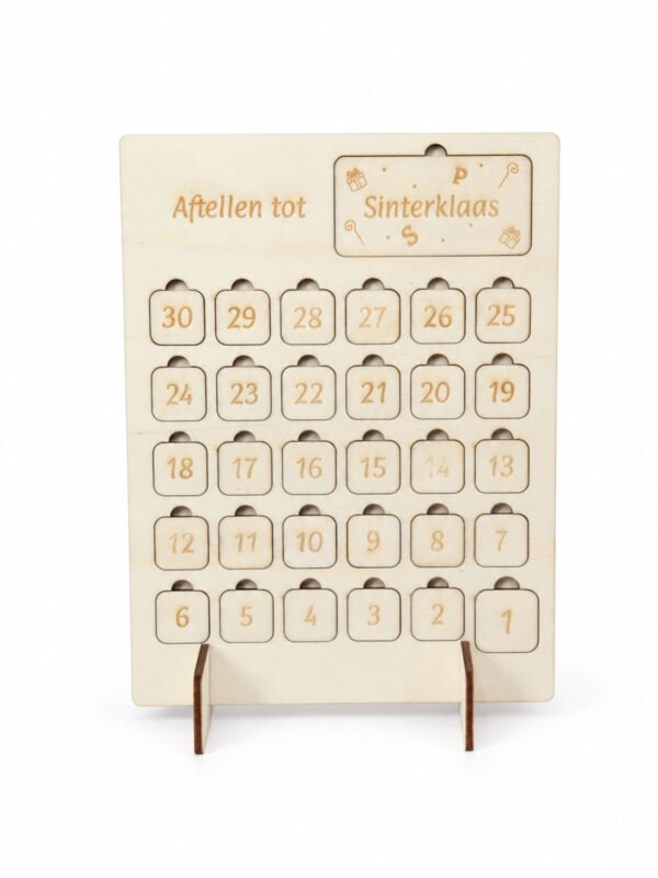 Houten aftelkalender voor kinderen met Sinterklaas bordje